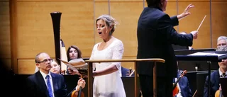 Orkesterglitter när SON spelade med hopp om fred