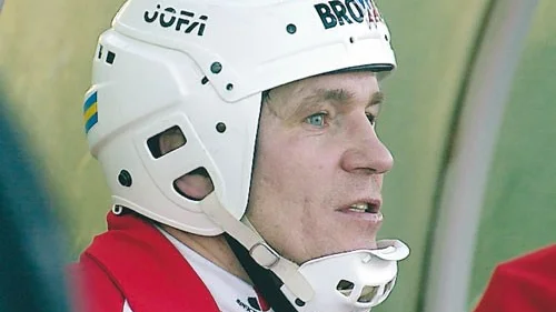 Tillbaka till Målilla? Ryske elittränaren Oleg Polev kan bli Målilla Bandys tränare kommande vinter.