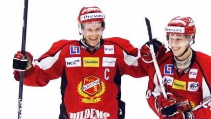 Joachim Gellerstedts Almtuna är allsvenskans hetaste lag efter Leksand just nu. Anledningen hetare de starka tredjeperioderna.