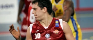 Uppsala Basket skickar hem spelare mitt i slutspelet