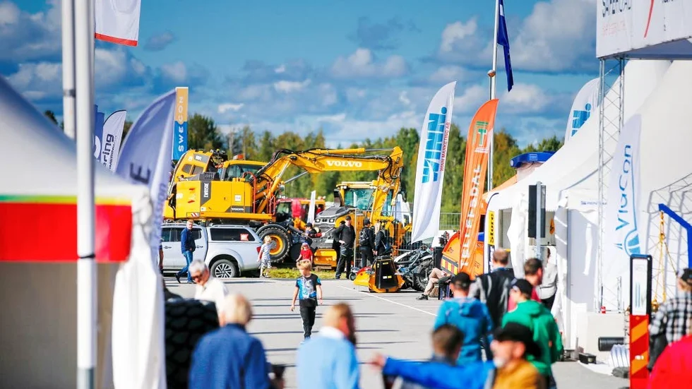 Load up north maskinmässa i Boden på Boden Arena drar igång. NSD finns på plats och rapporterar direkt. 