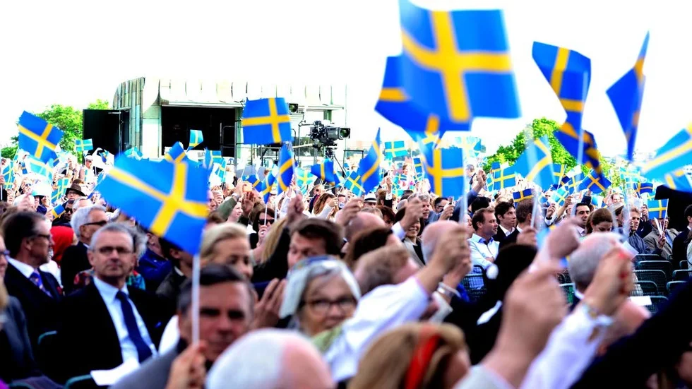 Värderingarna finns i Regeringsformen. Nationaldagsfirande på Skansen 2016.