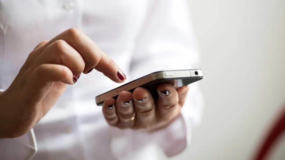 Falska sms med löfte om  presentkort från Ica har cirkulerat en tid. En person i Håbo har polisanmält bluffen.