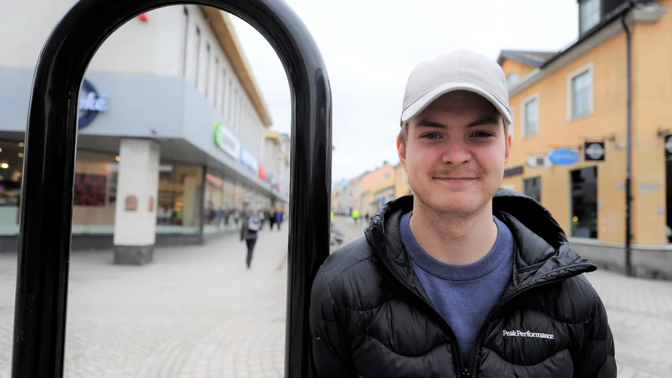 Jakob Bogne håller på och packar. Nästa vecka reser han till USA för en över två månader lång uppladdning inför säsongen.