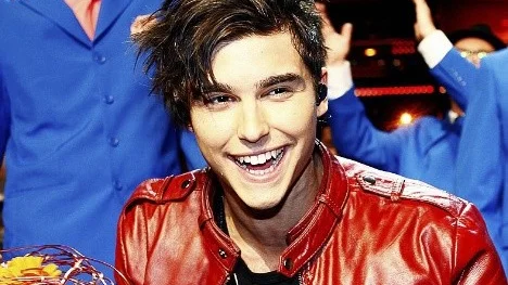 Melodifestivalvinnaren Erik Saade kommer till Musikveckan i Östhammar i juli.