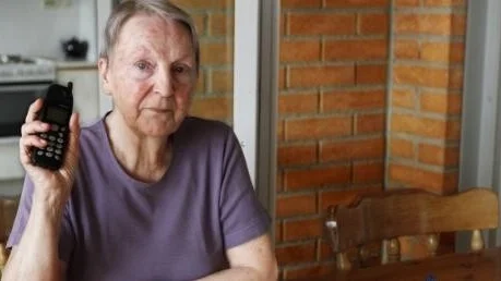Titta genom villkoren ordentligt innan påskrivning, varnar Sonja Hälleråd.