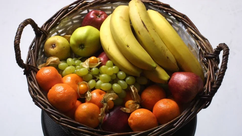 Tingsrätten skriver att bolaget varit oaktsam och felaktigt angett att fruken var ekologisk och därmed fri från bekämpningsmedlet pesticider, som används vid konventionell odling. Företaget döms därför för brott mot livsmedelslagen.