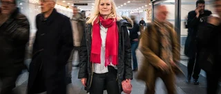 Hon samlar in pengar till sin cancersjuka mamma