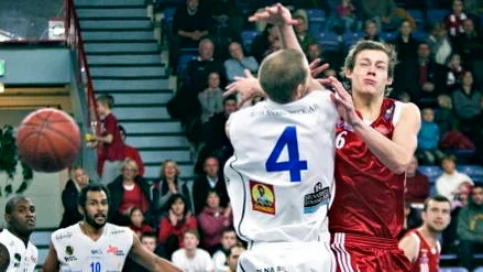 Matchen Uppsala-Solna var länge tät innan hemmalaget drog ifrån.