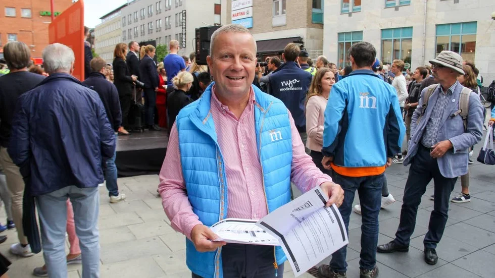 Fredrik Ahlstedt (M) har inte gett upp om ett Alliansstyre.