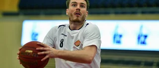 Lukas Friberg lämnar Uppsala