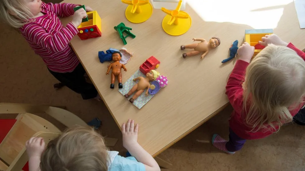 Barnen som ska börja i Storskogens förskola får först gå i tillfälliga lokaler.