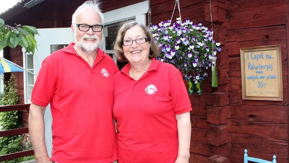 25:e och sista säsongen väntar Nibble gård Café och butik och Ann-Kristine och Roland Eriksson.