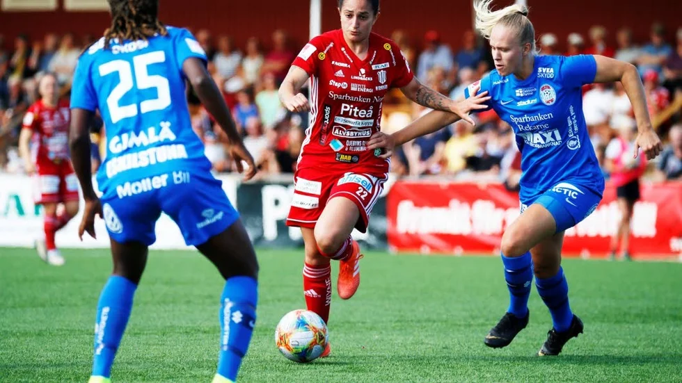 Fernanda Da Silva och Piteå IF kan få möta svårast tänkbara motståndare i Champions League.