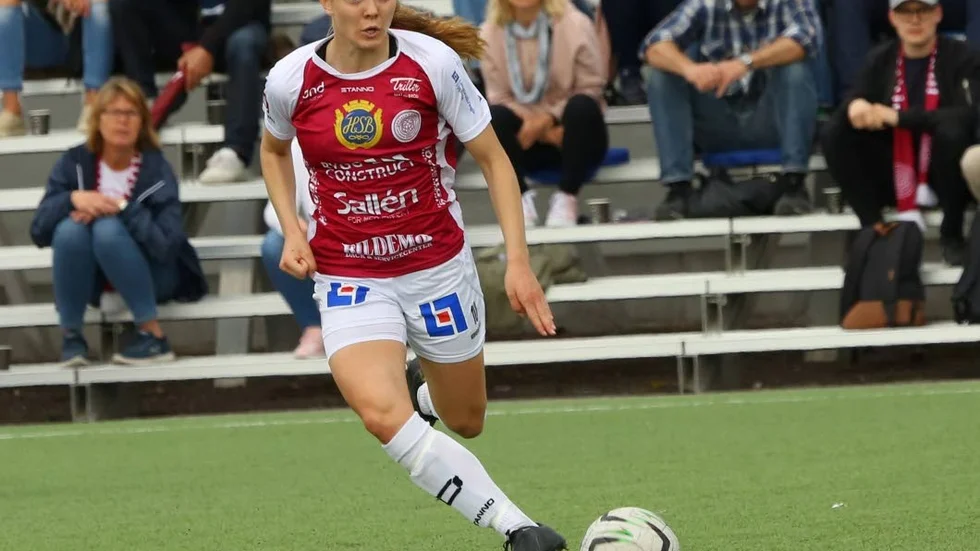 Beata Olsson inledde målskyttet för sitt Uppsala.
