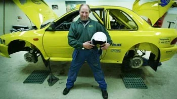 Dick deppar inte för kraschen, utan funderar på att satsa hårdare!