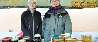 Bland tomtar och korv i Österby