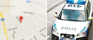 Misstänkt morgonknarkare kastade sten