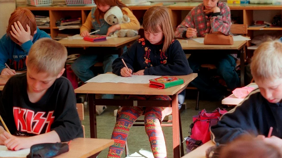 Olika elever har berörts olika mycket. Men statsbidrag i "påse" med obetydlig styrande effekt har samverkat med boendesegregationen och förvärrat bristerna i skolans likvärdighet.