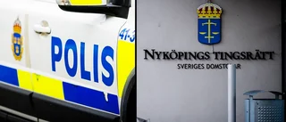 Hotade och sparkade polisman i huvudet – duo åtalas