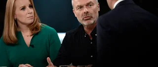 M och KD visar att C och L gjorde rätt
