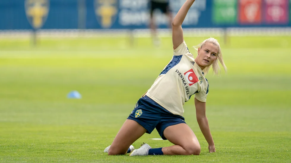Amanda Nildén under fotbollslandslagets träning på Örebäcksvallen i Båstad under tisdagen.
