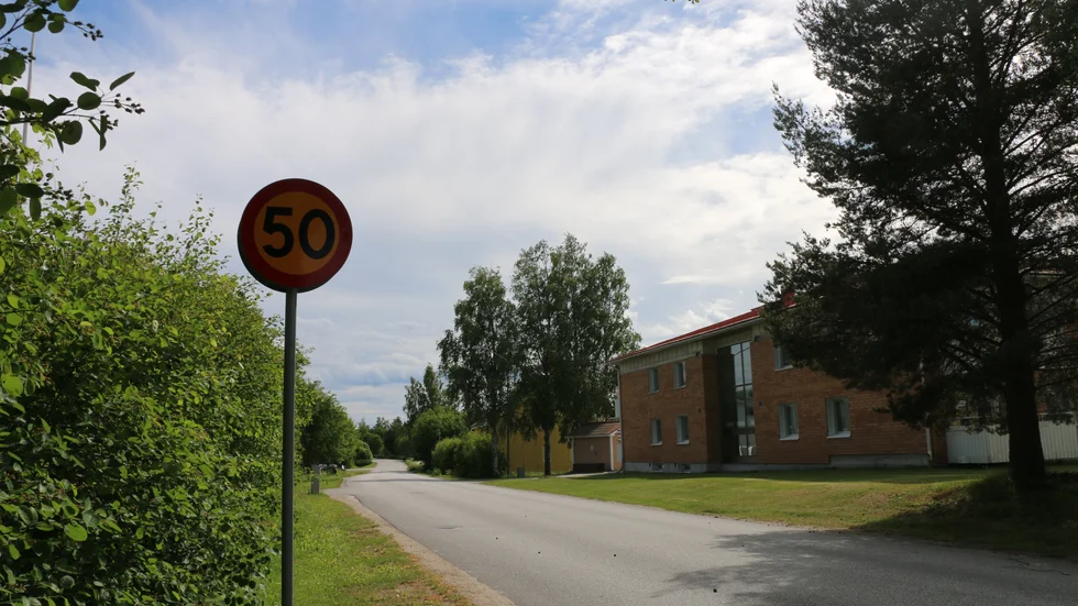 Många vägar i Rosvik och Norrfjärden kommer få ny hastighetsbegränsning. 