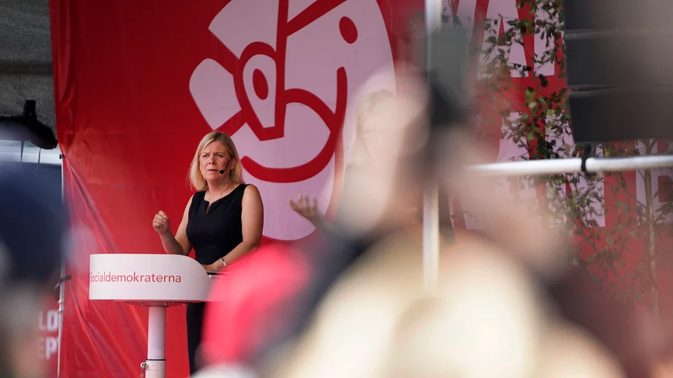 Statsministern och Socialdemokraternas partiledare Magdalena Andersson håller sommartal på Gustaf Adolfs torg i Göteborg på söndagen.