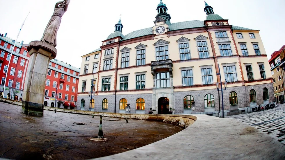 Företagens kontakter med kommunen ska underlättas i en ny typ av möten i stadshuset.