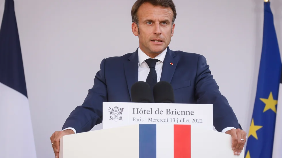 Flera ministrar har lämnat president Emmanuel Macrons nytillträda regering. Nu riktas avgångskrav mot minister med ansvar för territoriella kollektiviteter. Arkivbild.