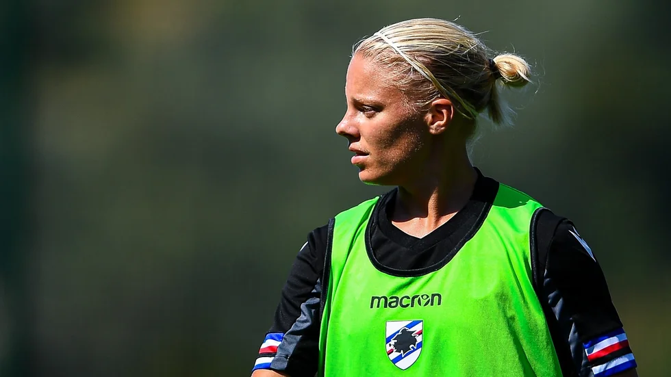 Emelie Helmvall lämnar den italienska klubben Sampdoria. 