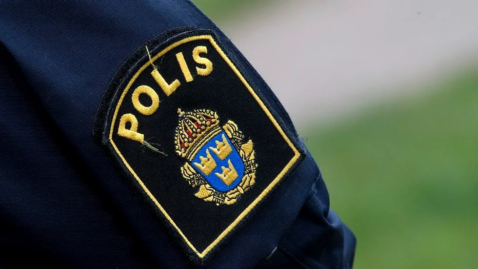 Bilist och vägarbetare hotade varann – nu är båda polisanmälda för olaga hot.