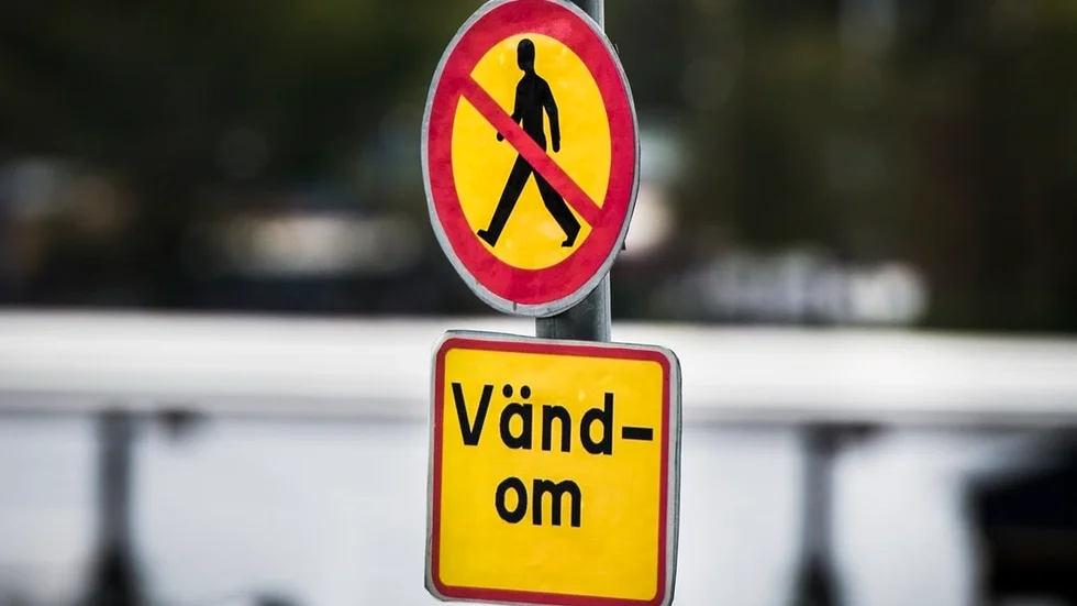 Jämfört med Jesu tid har vår förmåga som samhälle att hantera avvikare och provokatörer blivit bättre och betydligt mindre våldsam. Men vi brottas fortfarande med hur vi ska hantera sådant vi inte tycker om, många skriker efter förbud.