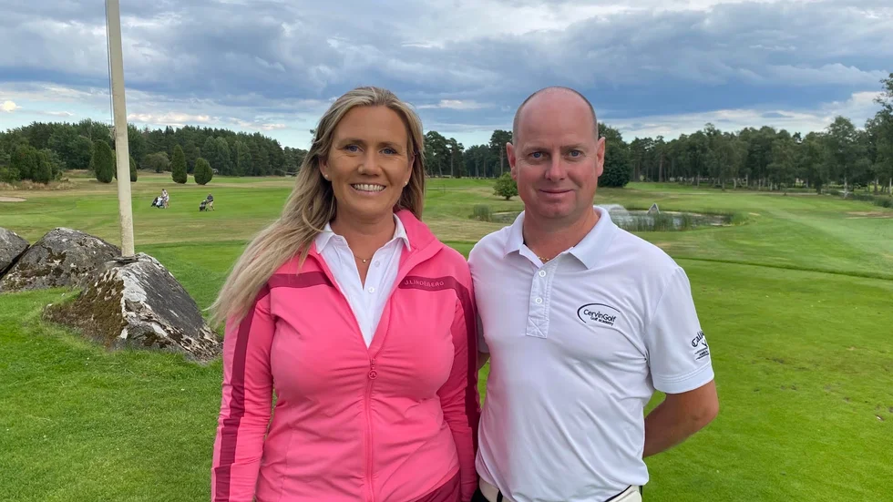 Veronica Cervin och Niklas Sjöberg är redo för golfveckan i Enköping.