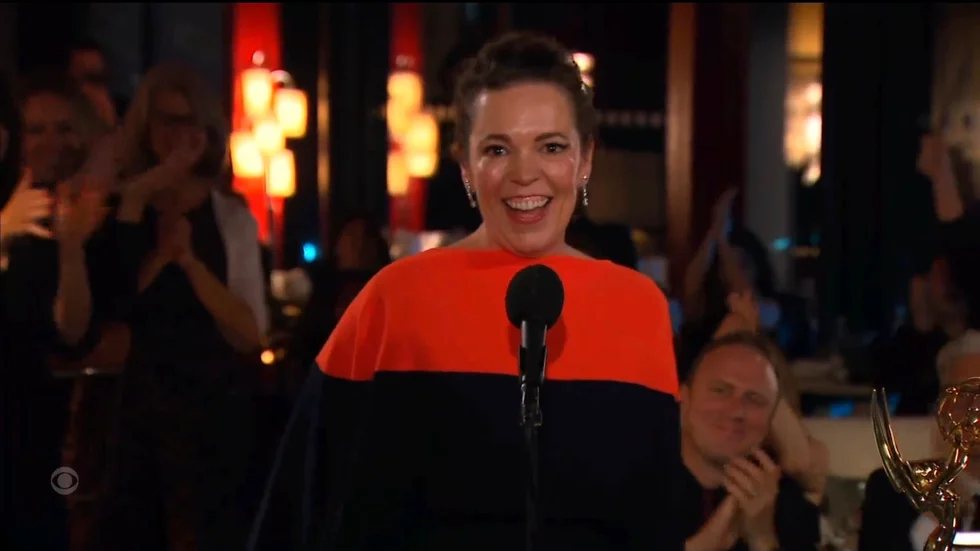 Olivia Colman fick ytterligare en statyett till sin växande samling av priser, den här gången för sin insats i rollen som drottning Elizabeth i Netflixserien "The crown".