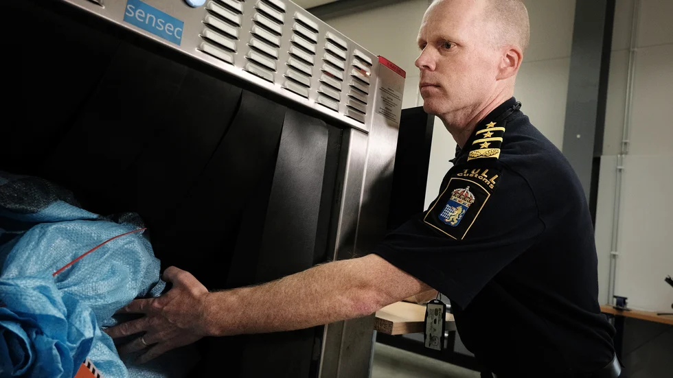 ”Antalet drogbeslag vi gör per år i Mälardalsregionen är över 5 000, men de flesta görs i postflödet på Arlanda där det blir beslag varje dag”, säger Stefan Granath, biträdande enhetschef på Tullverket för Kontrollavdelning Öst.