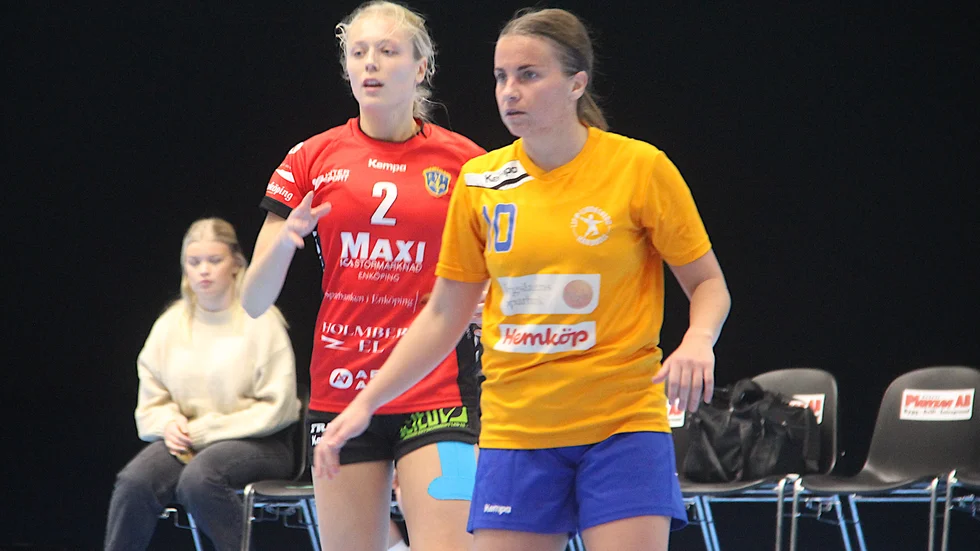Det blir ingen match för Vendela Tapper eller någon av de andra spelarna i EHF i helgen. Motståndaren Göksten får inte ihop lag.