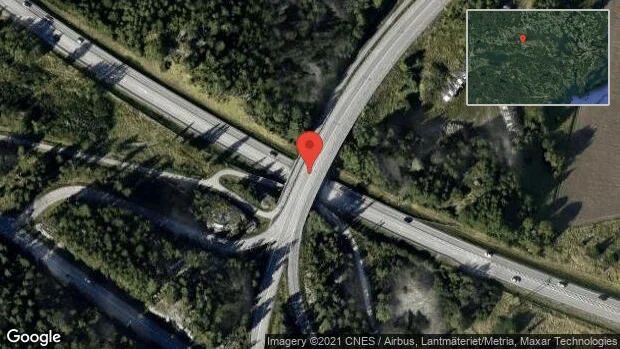 Stopp på E20 på grund av en singelolycka