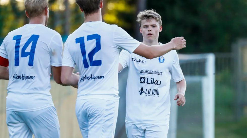 Alvik kunde kvitterade i den andra halvleken och få med sig en poäng i derbyt mot Lira BK på bortaplan.