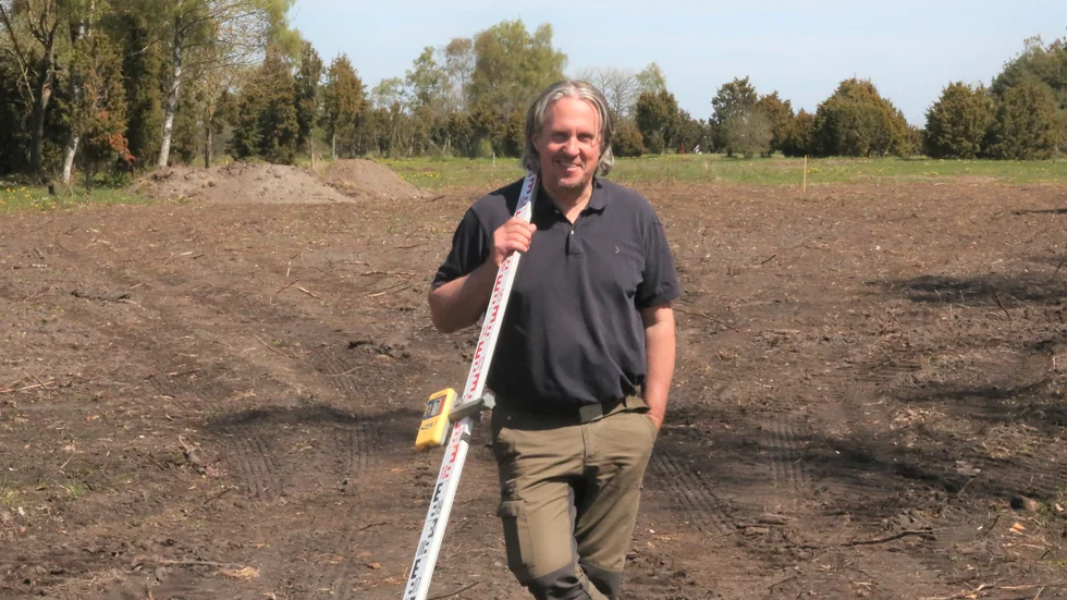 Bandesigern Pierre Fulke har en stark anknytning till Gotland. För närvarande pågår projekt på tre av öns golfklubbar.