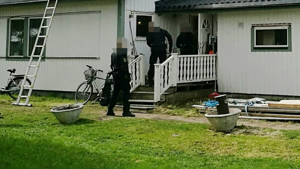 Ekopolisen gjorde tidigare i veckan en razzia på en adress i Boden.