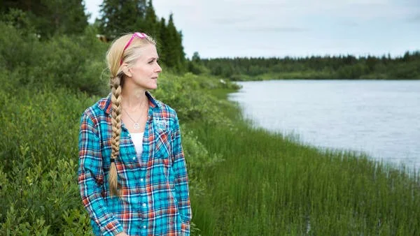 Carina Henriksson, som också går under "Glesbygdsdivan"