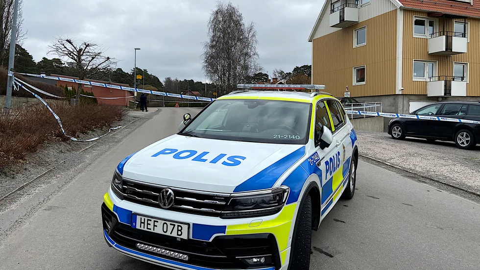 Bild från dagen efter skjutningen i Fanna. Nu har åklagaren lagt ner förundersökningen.