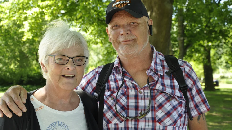 Lisa och Anders tror på seger för Sverige.
