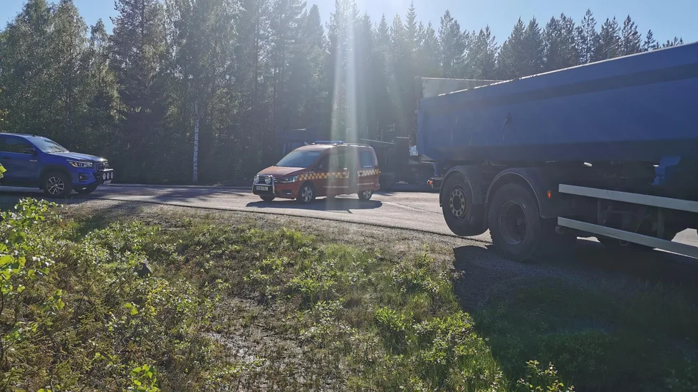 Två personbilar har kolliderat vid Bureå.