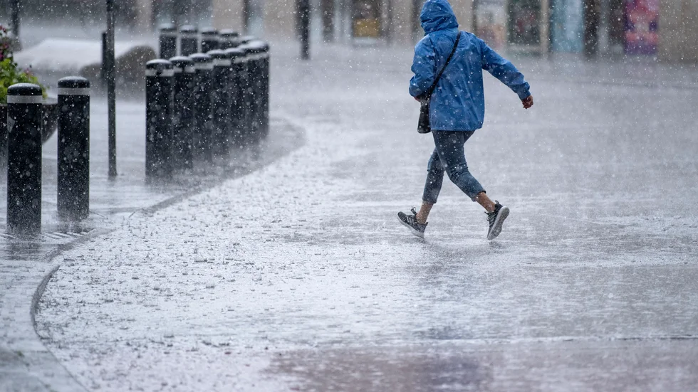 Klimatanpassningarna blir en prövning för det lokala ansvarstagandet, menar ledarskribenten.