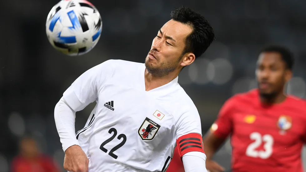 Maya Yoshida, lagkapten för det japanska herrlandslaget i OS. Arkivbild.