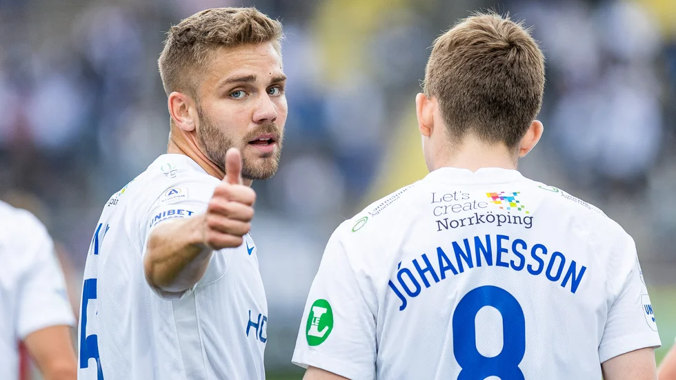 Tummen upp kan man definitivt ge "Totte" Nyman som blev tvåmålsskytt".