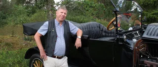 Sommarträffen bjöd på muskelbilar, dieselmoln och våfflor
