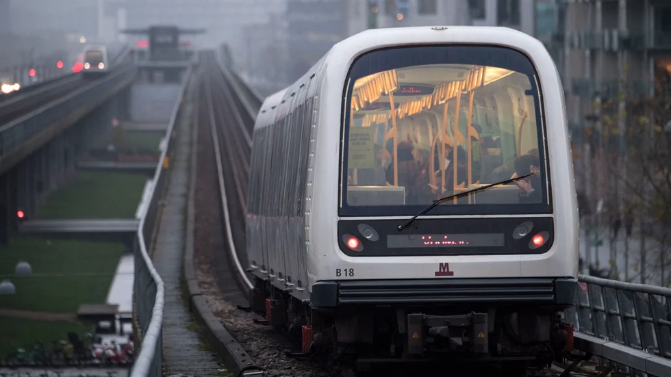 Ev ekonomiska skäl kommer det i framtiden att krävas förarlösa system, som det i Köpenhamns tunnelbana, skriver Mats Åkerblom.